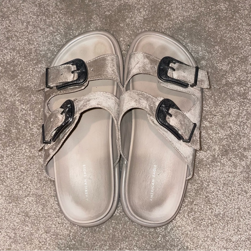 American Eagle double buckle sandals